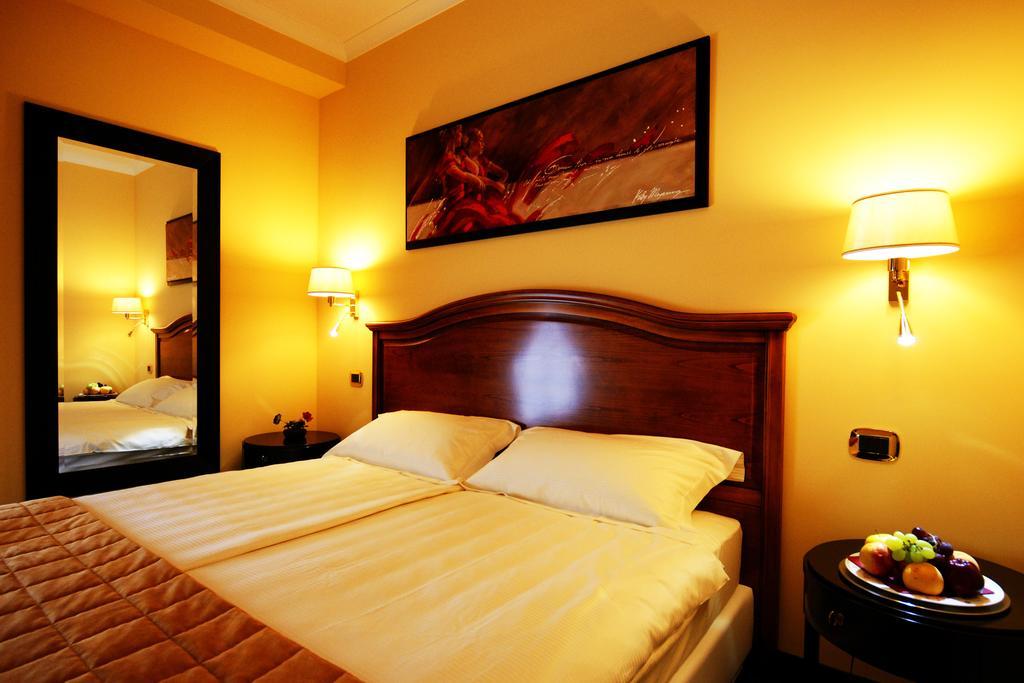 Bram Hotel Sant'Eufemia Lamezia Room photo